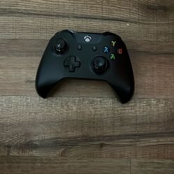 Black Xbox Controller