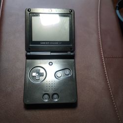 Game Boy Advanced 