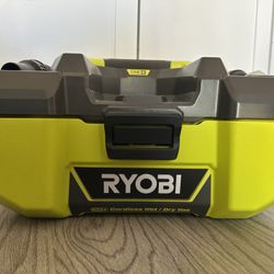 New** Ryobi Cordless Wet/dry Vac 