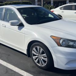Honda Accord EX 2012 In great condition 
