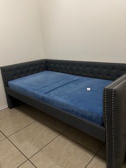 Twin bed with mattress