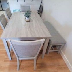 ✅️✅️ 6 pc light finish wood  dining table set padded seat chairs and bench ✅️✅️