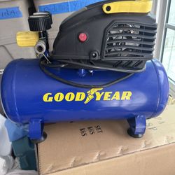 Air Compressor. No Hose