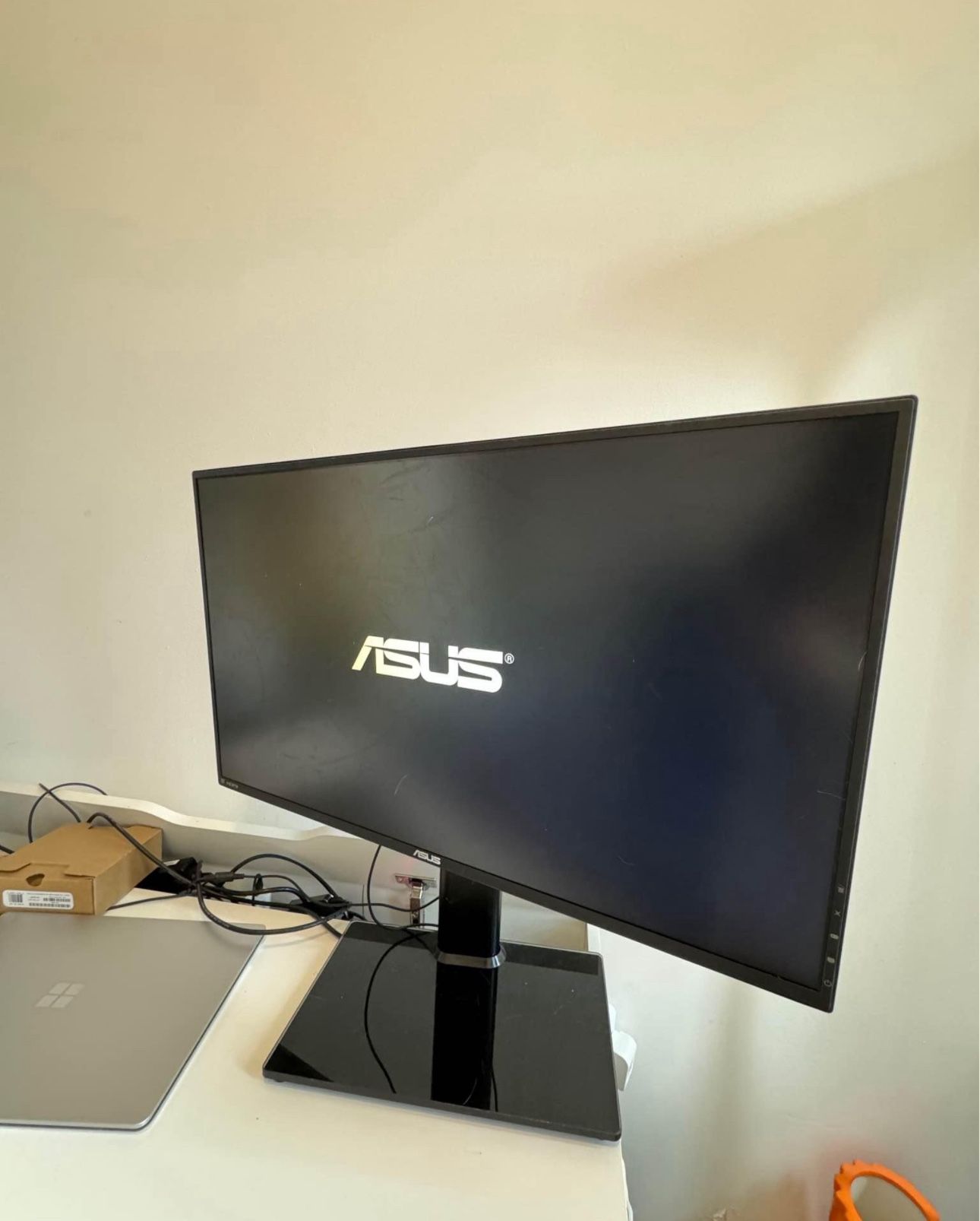 ASUS Gaming Monitor 