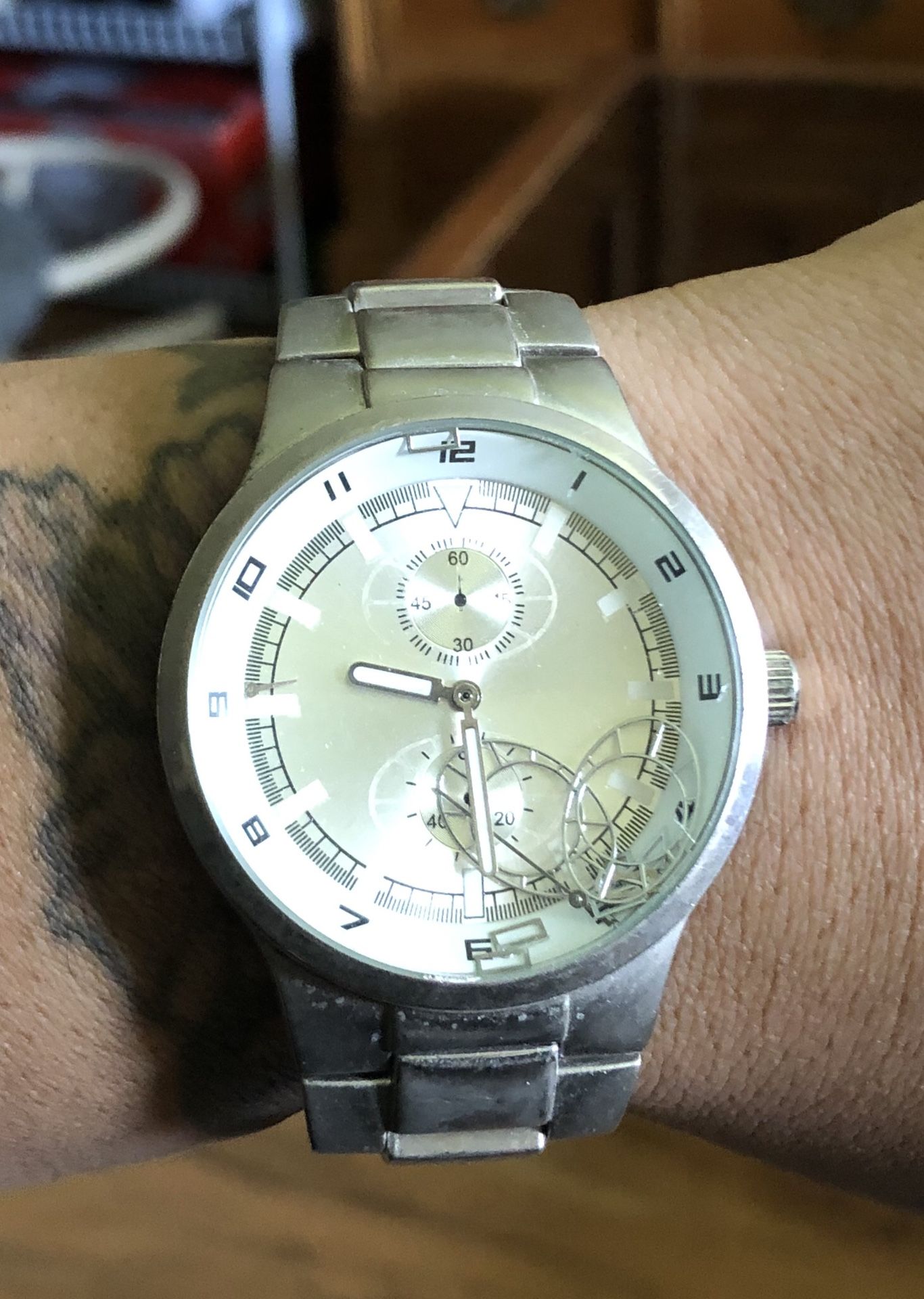Moving parts and watch made in Japan