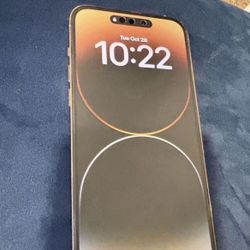 iPhone 14 Pro Max  128GB    Abierto Para Cualquier Compañía Como Nuevo  $550