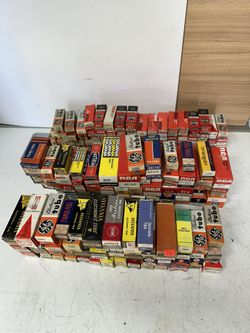 Lot Of 176 vacuum tubes 