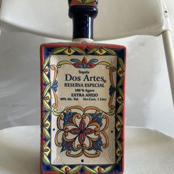 Dos Artes EMPTY Bottle  And Dulce Amargura Empty Bottle 
