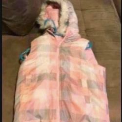 Juniors Vest Size Med 