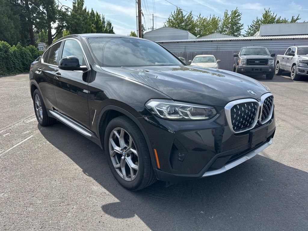 2024 BMW X4
