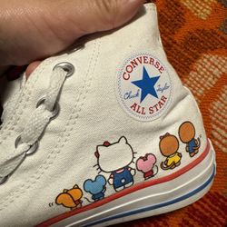 Hello Kittty Converse