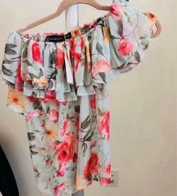 One Shoulder Top Size Small - Pickup From Northridge Area