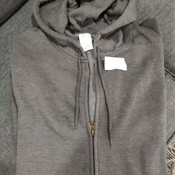 HOODED SWEATSHIRT 