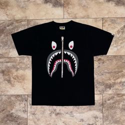 BAPE A Bathing Ape Mad Shark Tee Black Angry Shark Size Medium