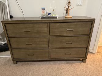 Free Large Dresser Oak