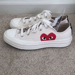 NWT Converse X CDG low top shoes