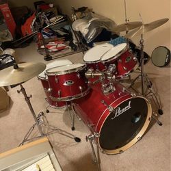 Pearl Drumset