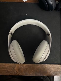 Beats Studio pro