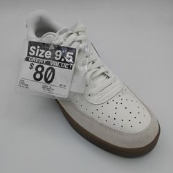 Nike SIZE 9.5