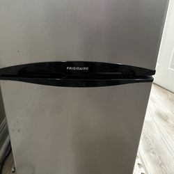 Small refrigerator