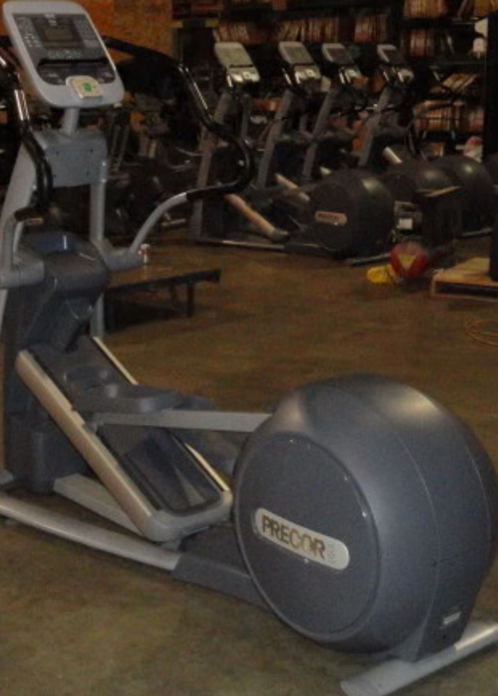 Precor 546i Elliptical Experience Series (Refurbished)