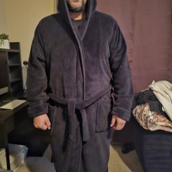 Hooded Lounge Robe