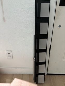 Black Vertical Vanity light