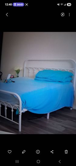 Full Size Hybrid Bed and Frame