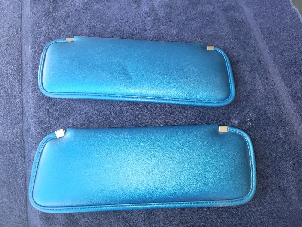 NOS 1(contact info removed) C3 Corvette Sunvisors Bright Blue.