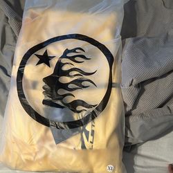 Yellow hellstar acid wash zip up