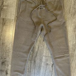 Fear of God Essential Pants