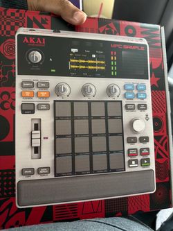 AKAI MPC Sample - Hardly Used