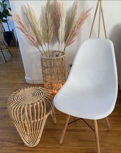 Contemporary/Urban Style Chairs