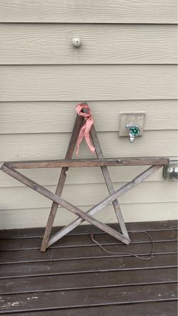 Large wooden rustic Star