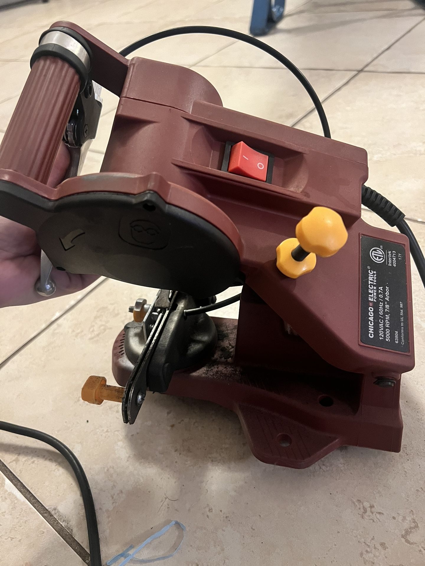 Chicago electric tools chainsaw blade sharpener