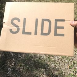 Yeezy slide Onyx with box 📦