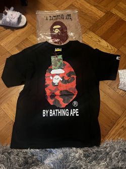 red bape T size M SEND ME HIGHEST OFFER