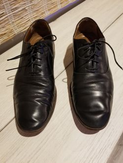 MENS SHOES 9.5 JOHNSTON & MURPHY BLACK DRESS SHOES