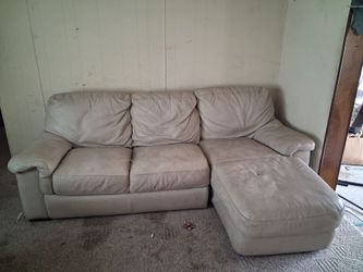 Couch must pick up