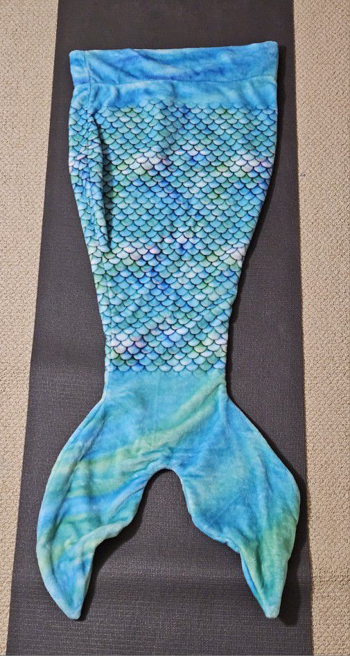 Mermaid Tail Blanket Plush