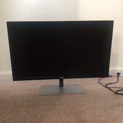 AOC Monitor 27in