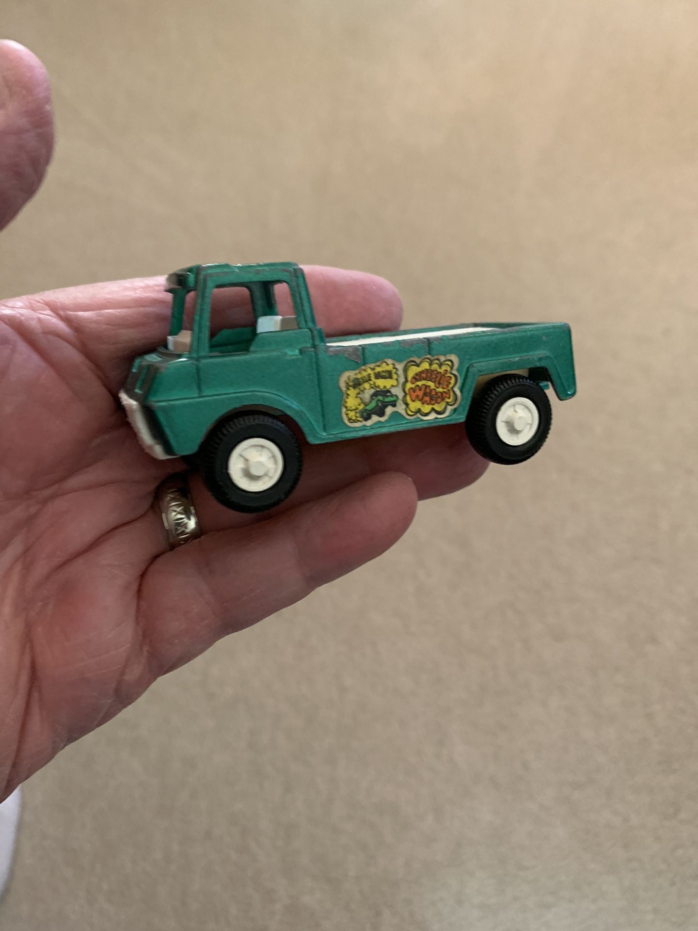 Toy Vintage TOOTSIETOY 1969 “Pic-Up” Truck WHEELIE WAGON