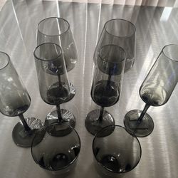 Smoked Gray Glassware Bundle (8 pc) – Champagne Flutes + Wine Glasses + Tumblers