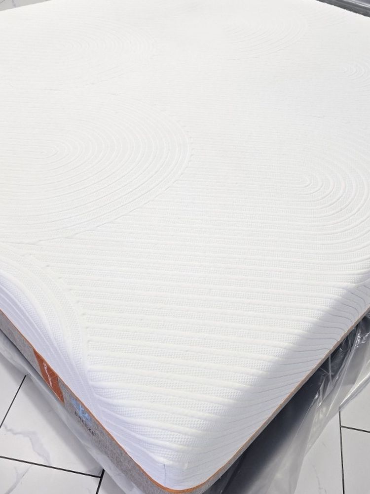 King Sizes Mattress And Box Spring Tempur-pedic