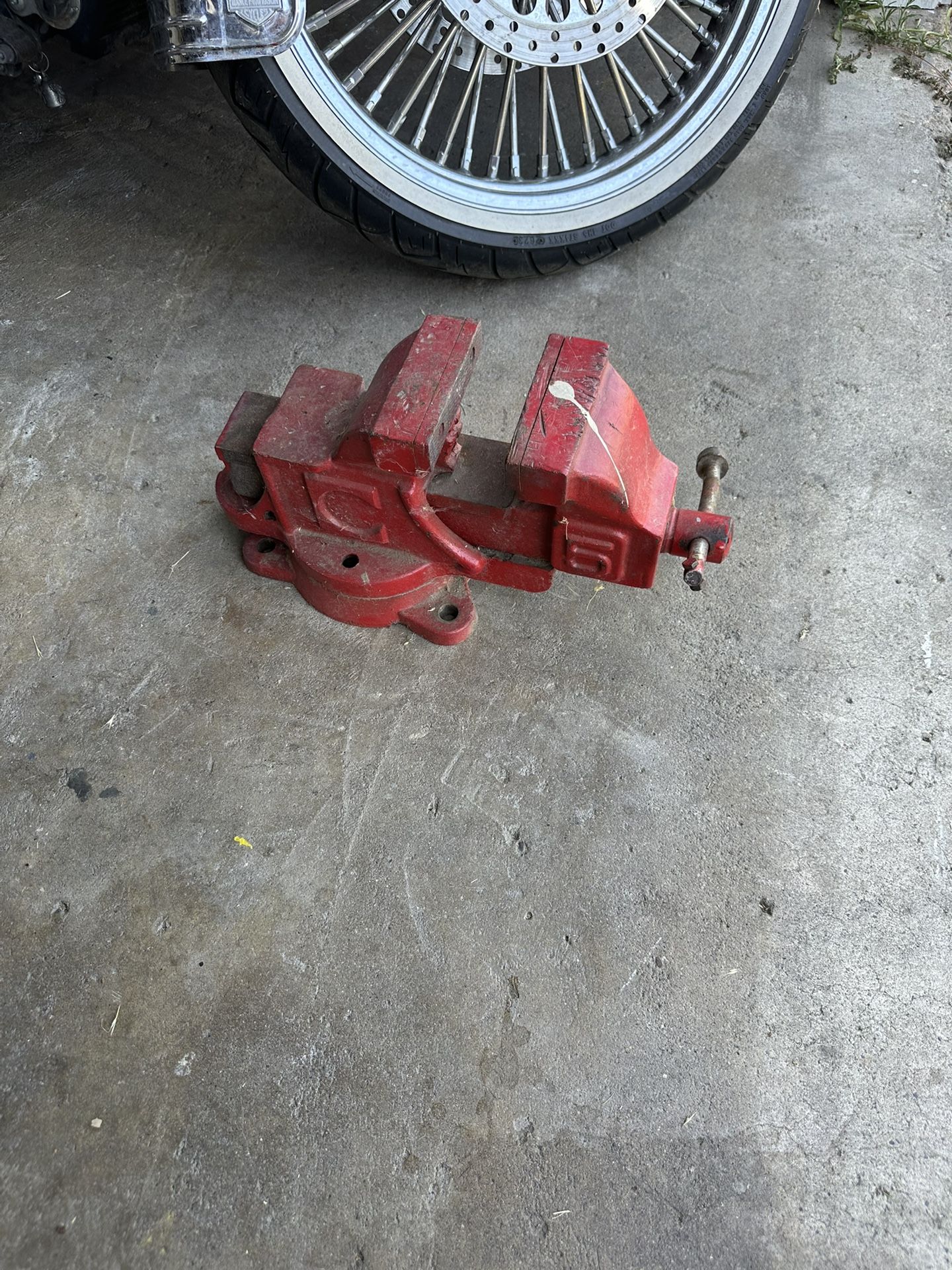 Heavy Duty Vise