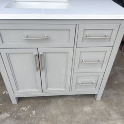 36” Bathroom Vanity With Faucets