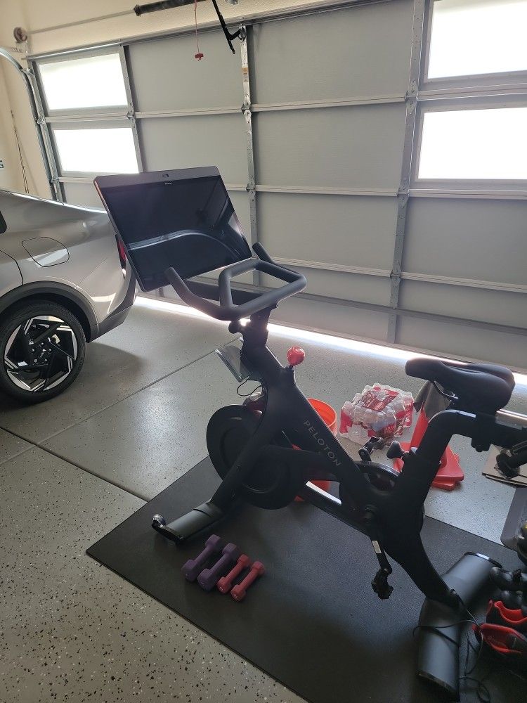 Peloton Bike+
