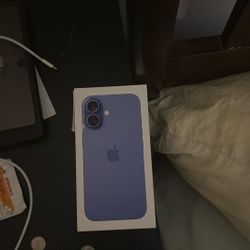 iPhone 16 