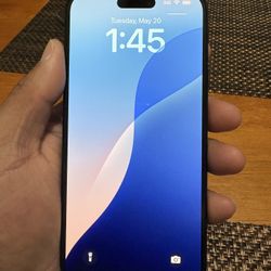 iPhone 15 Plus 