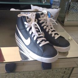 Boys Size 8 Nike Hightops